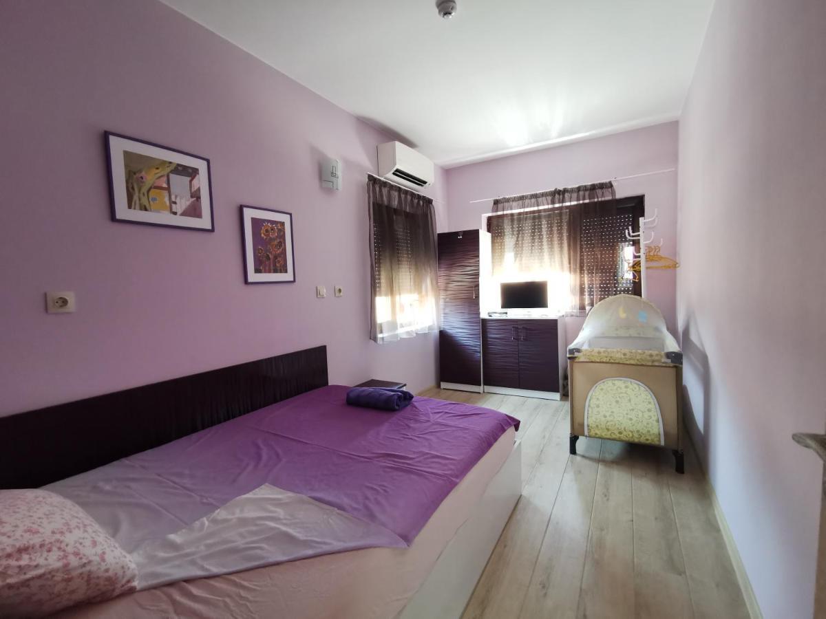 Rose Valley Guest House Kazanluk Bagian luar foto