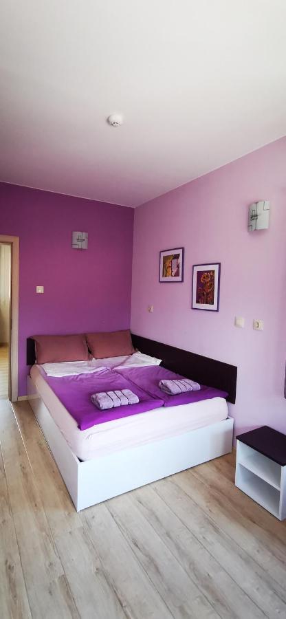 Rose Valley Guest House Kazanluk Bagian luar foto